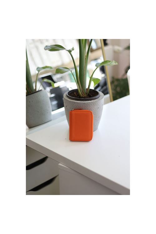 Kadın Turuncu Gerçek Deri Kartlık